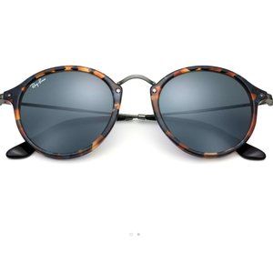 Ray-Ban | Round Fleck Tortoise Sunglasses
